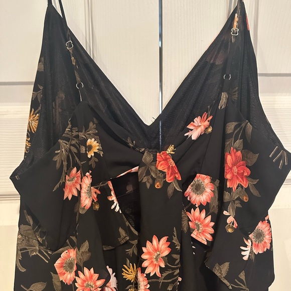 COPY - Super cute maxi dress Gibson & Latimer. Work once EUC. Large. - Picture 5 of 6